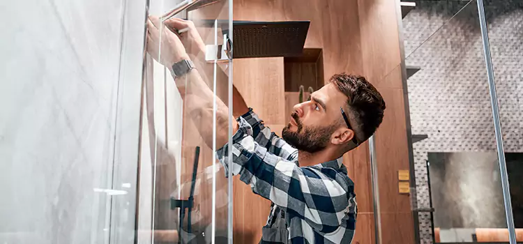 Replace Shower Doors with Frameless Thunder Bay